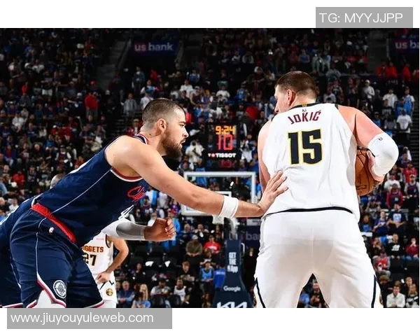 卢谈上半场防守问题我们对对手缺乏重视和专注力导致失利