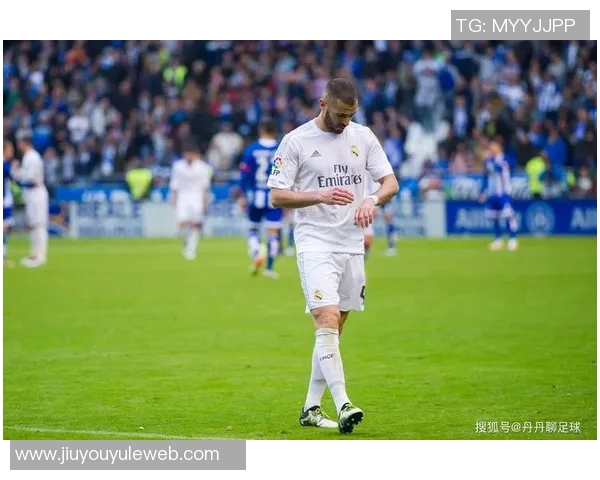 马约拉尔回顾皇马生涯感激本泽马的支持与帮助