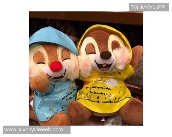 女友社媒分享与内维斯迪士尼乐园甜蜜游玩瞬间引发热议 女友社媒分享与内维斯迪士尼乐园甜蜜游玩瞬间引发热议